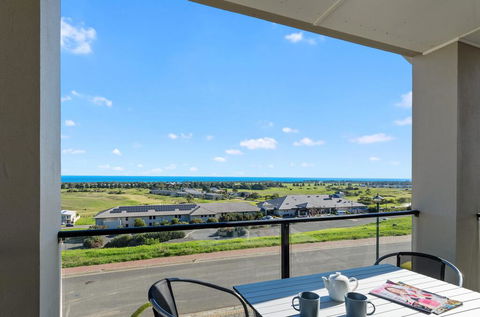 Ticky's Dream - 18 Turnberry Drive - Nambucca Heads Accommodation 0