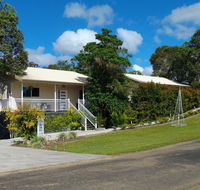 Tinaroo Sunset Retreat - Nambucca Heads Accommodation