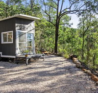 Tiny St Albans - Nambucca Heads Accommodation