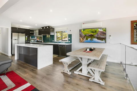 Top Class Beach Front Tootgarook - Nambucca Heads Accommodation 2