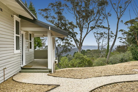 Toria Views - Nambucca Heads Accommodation 0