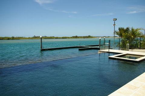 Trafalgar Towers - Nambucca Heads Accommodation 0