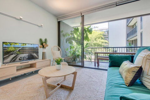 Tranquil Contemporary Hideaway In Hippest Area - Nambucca Heads Accommodation 0