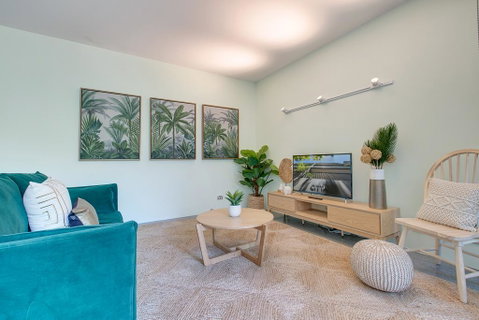 Tranquil Contemporary Hideaway In Hippest Area - Nambucca Heads Accommodation 1