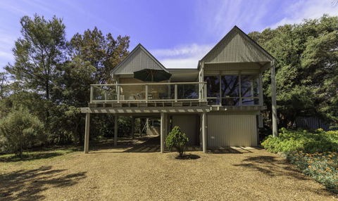 Tranquillity On Riverview - 33 Riverview Drive - Nambucca Heads Accommodation 0