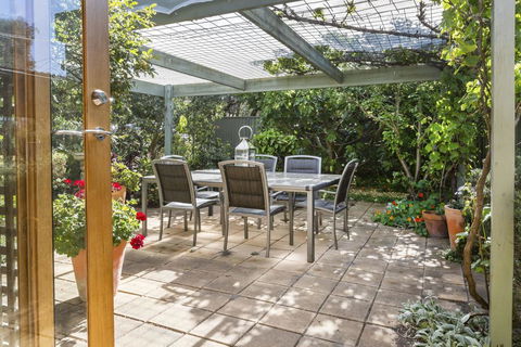 TUSCAN OASIS - RYE - Nambucca Heads Accommodation 2