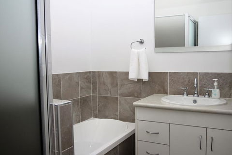 Two On Sunset - Nambucca Heads Accommodation 0