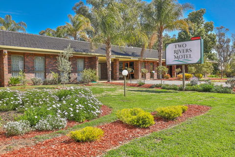 Two Rivers Motel - Nambucca Heads Accommodation 0