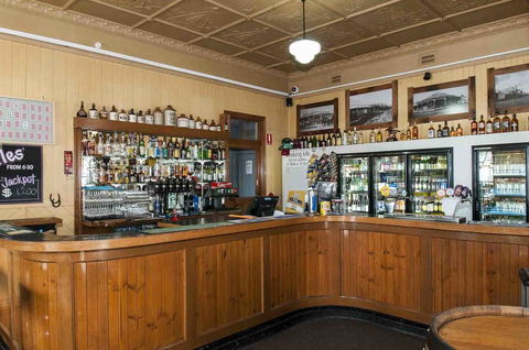 Ulmarra Hotel - Nambucca Heads Accommodation 2