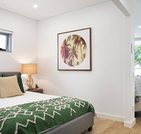 Ultra Modern Studio Suite with Balcony Near Shops - Nambucca Heads Accommodation