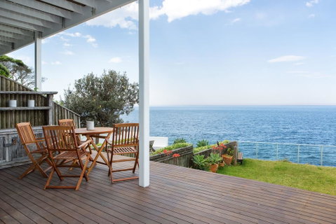 Unbelievable Clifftop Townhouse With Ocean Views - Nambucca Heads Accommodation 0