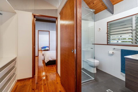 Unique Getaway 300m To Bribie Foreshore, Bongaree - Nambucca Heads Accommodation 2