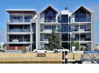 Venetian Canal 1 Bedroom Apartment