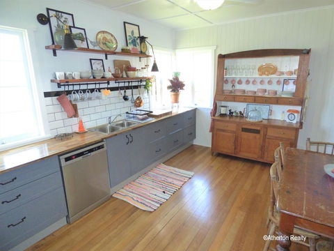 Victoria House - Nambucca Heads Accommodation 2