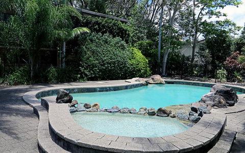 Villa Noosa Hotel - Nambucca Heads Accommodation 2