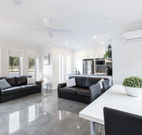 Wagga Apartments 1 - Nambucca Heads Accommodation
