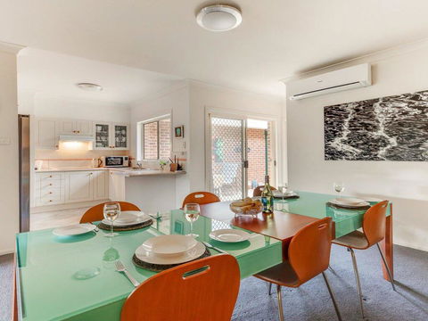 Walling-Clifton Gardens - Backing Onto Golf Course - Nambucca Heads Accommodation 3