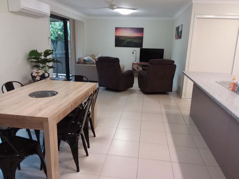 Waratah And Wattle Apartments - Nambucca Heads Accommodation 0
