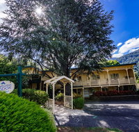 Warburton Lodge - Nambucca Heads Accommodation