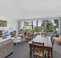 Waterfront resort living with space for the family - Nambucca Heads Accommodation