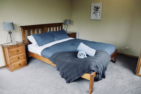 Red Ceder Cottage - Great Ocean Road - Port Campbell - Nambucca Heads Accommodation 2