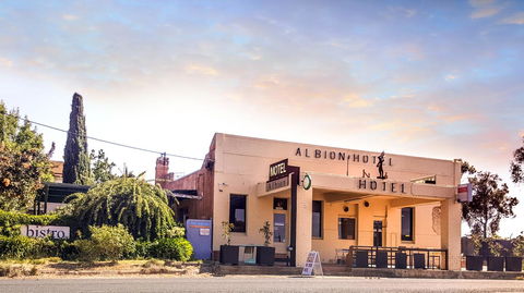 The Albion Motel Castlemaine - Nambucca Heads Accommodation 0
