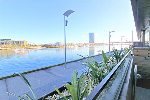 Auzzie Apartments Docklands, Melbourne - Nambucca Heads Accommodation 12