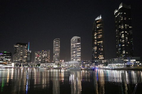 Auzzie Apartments Docklands, Melbourne - Nambucca Heads Accommodation 0