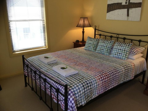 At The Beach Apartments - Nambucca Heads Accommodation 2