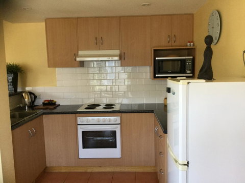 At The Beach Apartments - Nambucca Heads Accommodation 8