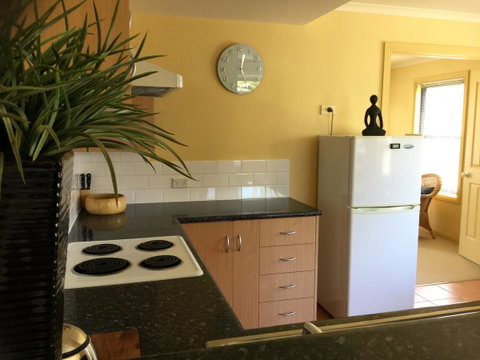 At The Beach Apartments - Nambucca Heads Accommodation 7