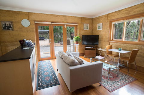 Bundjil Studio - Nambucca Heads Accommodation 6