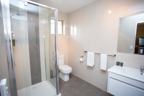 Blue Whale Motor Inn & Apartments - Nambucca Heads Accommodation 15