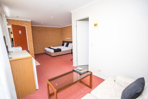 Blue Whale Motor Inn & Apartments - Nambucca Heads Accommodation 8