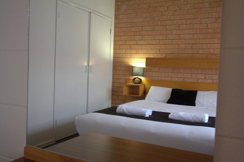 Blue Whale Motor Inn & Apartments - Nambucca Heads Accommodation 24