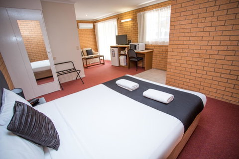 Blue Whale Motor Inn & Apartments - Nambucca Heads Accommodation 9