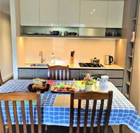 Camberwell Burke Road Apartment - Nambucca Heads Accommodation