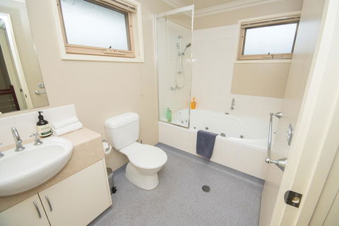 The Pitch - Nambucca Heads Accommodation 21