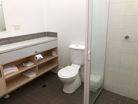 Bribie Island Hotel - Nambucca Heads Accommodation 4