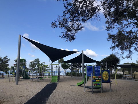 Bribie Island Hotel - Nambucca Heads Accommodation 23