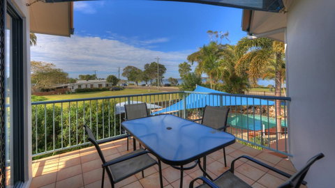 Dolphin Waters - Nambucca Heads Accommodation 8