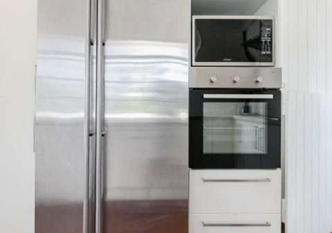 Lake Weyba Noosa Lodge & Kangaroos - Nambucca Heads Accommodation 14