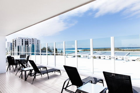 Ocean Views Resort Caloundra - Nambucca Heads Accommodation 9