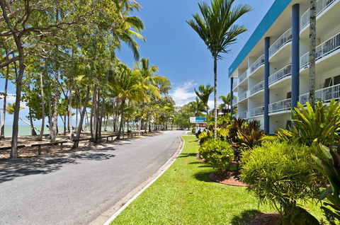 Agincourt Beachfront Apartments - Nambucca Heads Accommodation 11