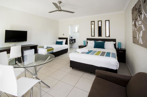 The Beach Motel Hervey Bay - Nambucca Heads Accommodation 4