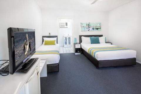 The Beach Motel Hervey Bay - Nambucca Heads Accommodation 31