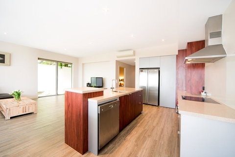 Whitsunday Reflections - Nambucca Heads Accommodation 6