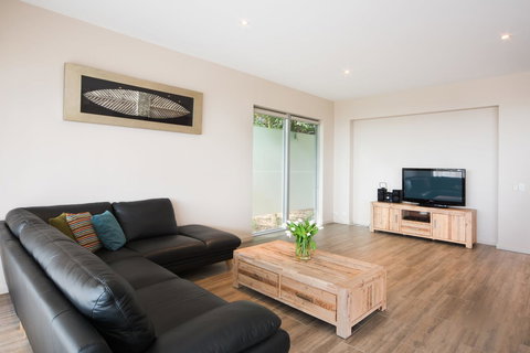 Whitsunday Reflections - Nambucca Heads Accommodation 9