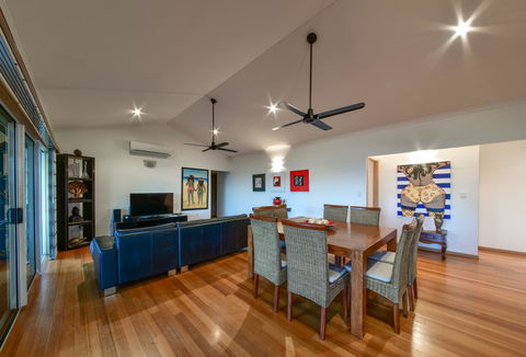 Bella Vista On Nara Pets Welcome - Nambucca Heads Accommodation 9