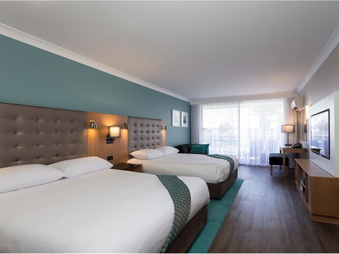 Sea World Resort - Nambucca Heads Accommodation 1